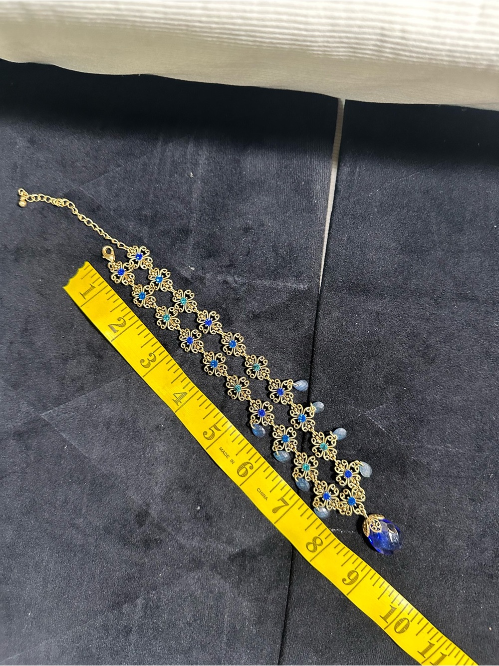 Vtg: Avon Briolette Blue Rhinestone Floral Y drop Necklace - Picture 9 of 9